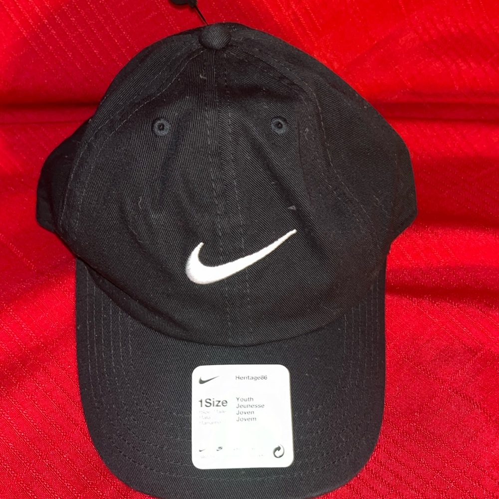 NEW! Youth NIKE CAP HAT